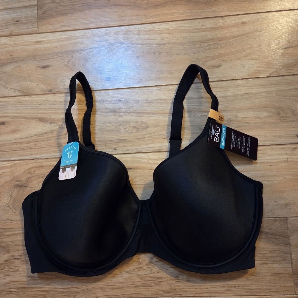 Bali Black Minimizer Underwire Bra 40DD NWT